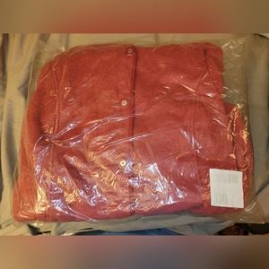 NWT Denim & Company fleece button up jacket with hood. Rust color size 3X